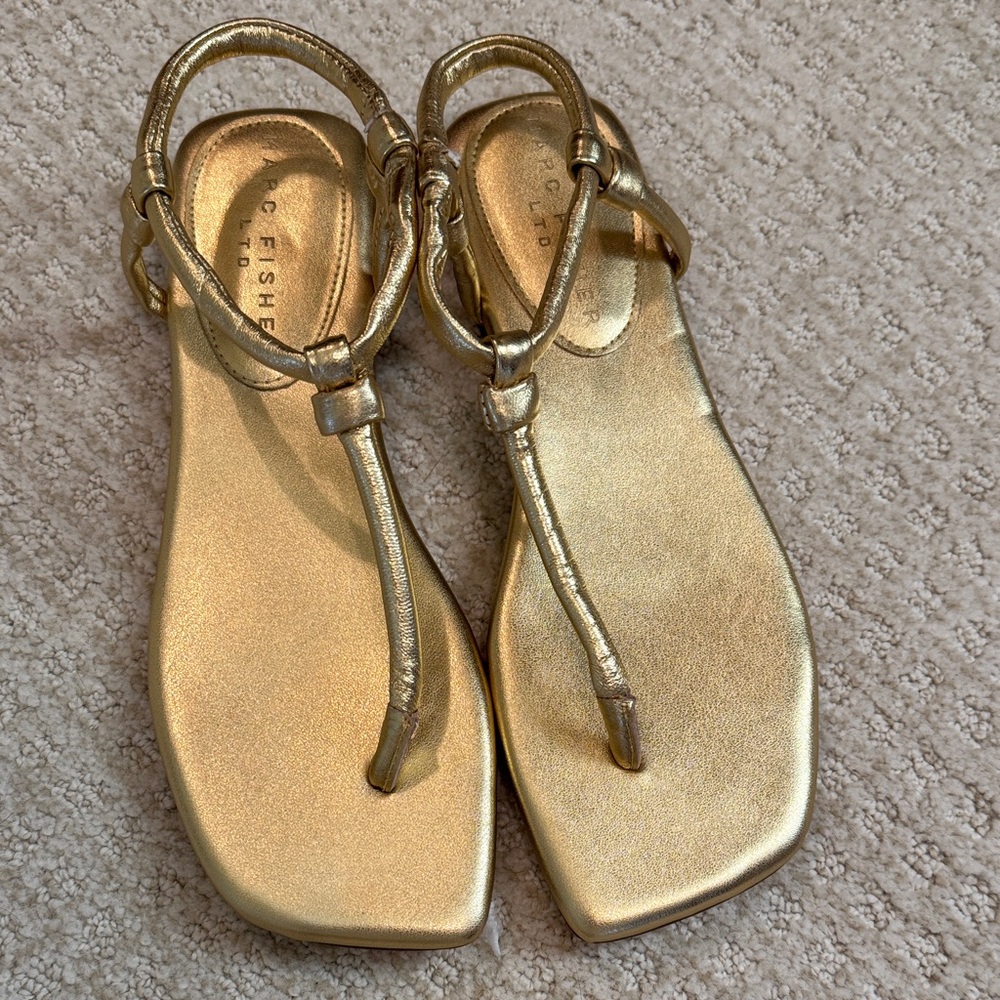 Marc Fisher Metallic Gold Thong Sandals